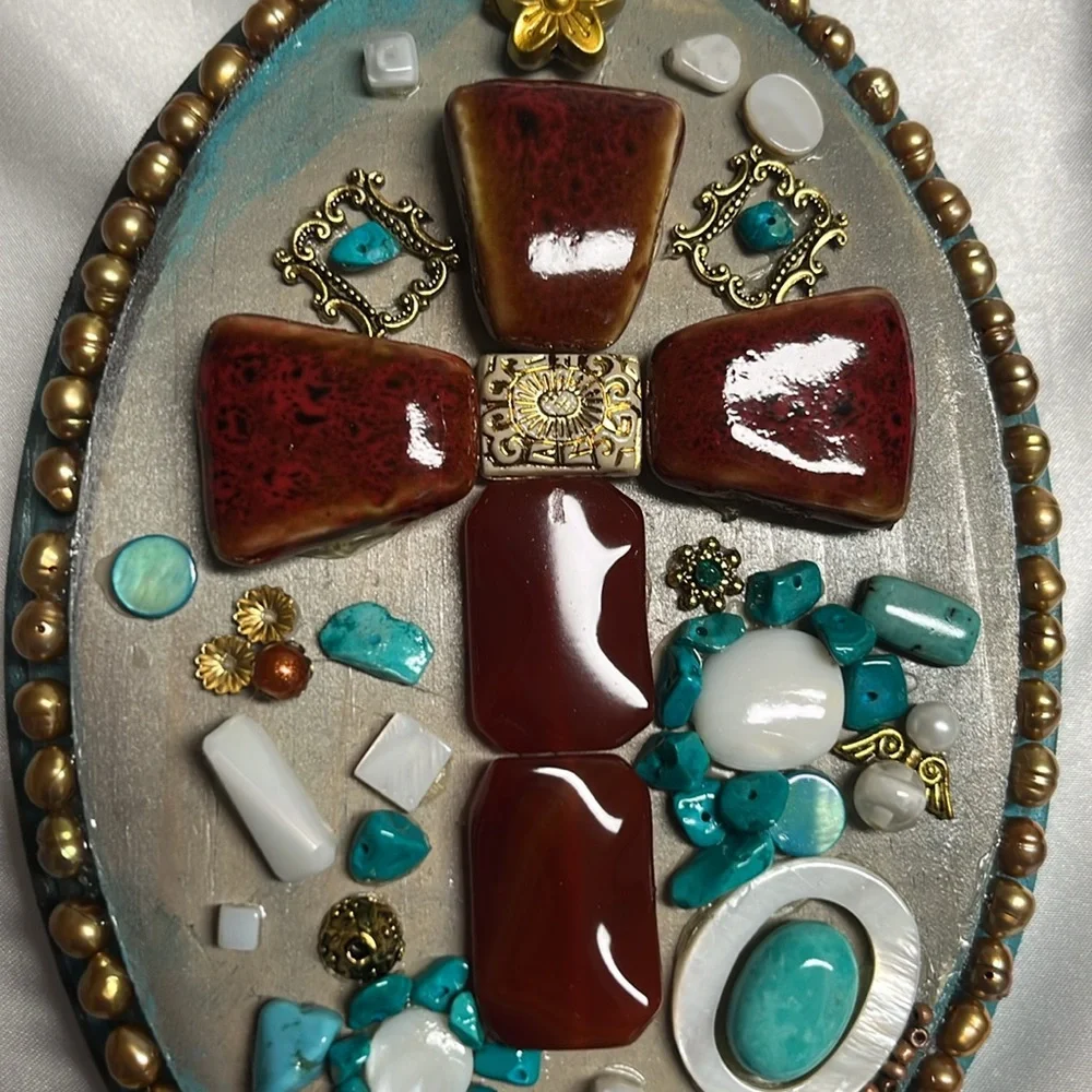 Decorative wooden plaque with cross